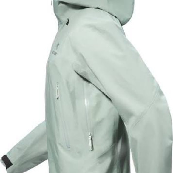 Arc'teryx Men’s Beta AR Stone Green w/Storm Hood - Picture 3 of 4